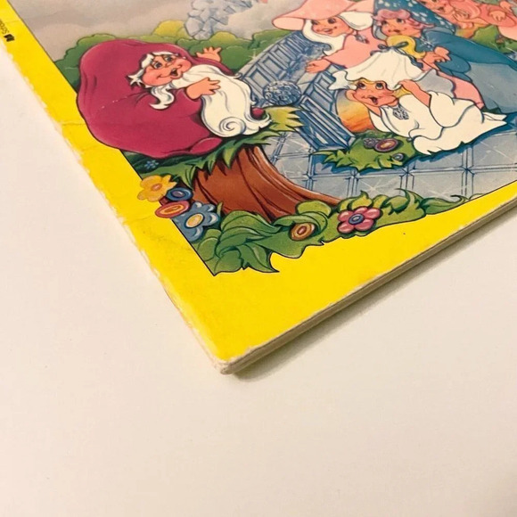 Vintage 1985 The Kindles Find A Home Scholastic Book by Jolie Epstein - Picture 4 of 15